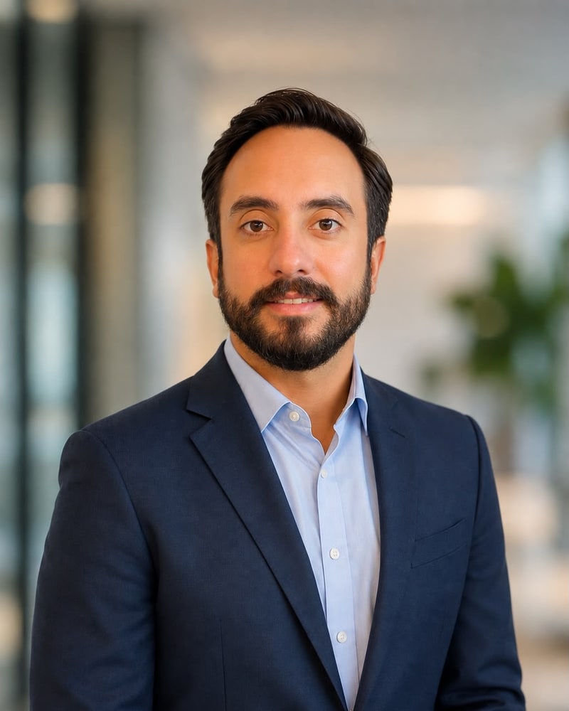 José González, Chief Financial Officer at Medgenik